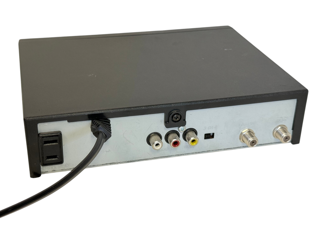 MediaTech 2200 Digital TV Converter Box