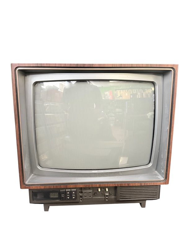 Zenith SF1315W Vintage 13" Color CRT Television , With Remote control