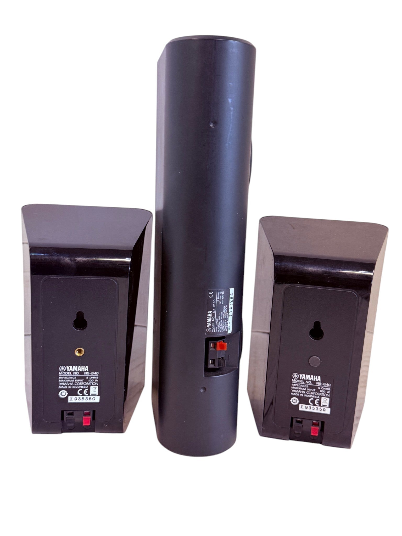 Yamaha NS-B40 Bookshelf Speakers Pair and NX-C130 Center Channel Speaker