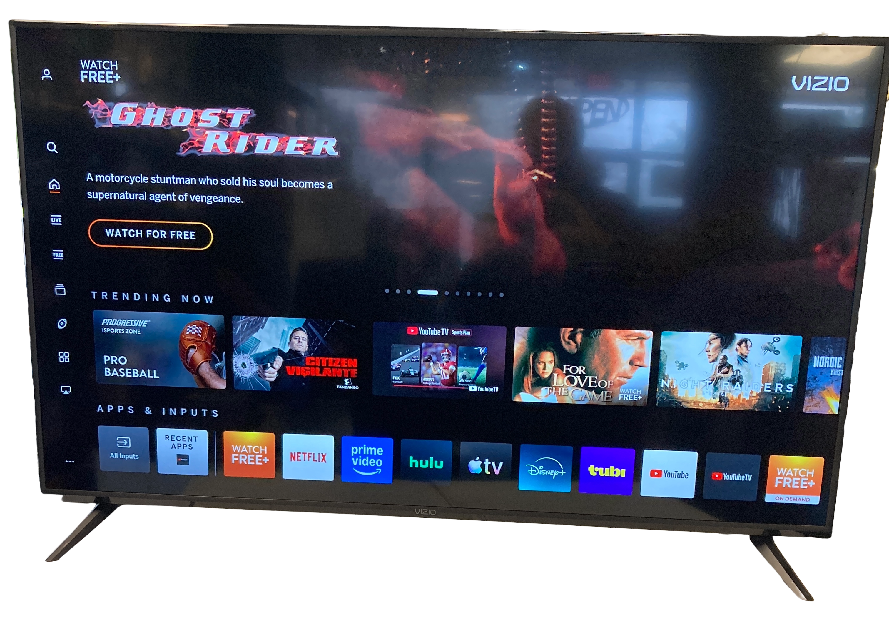50" Vizio V505-G9 Smart TV with remote