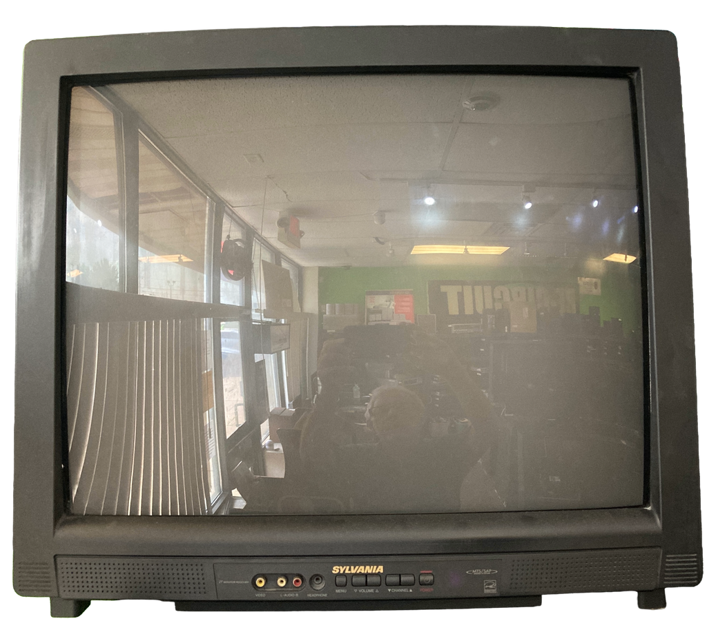 27" SYLVANIA 6427TE COLOR CRT TELEVISION