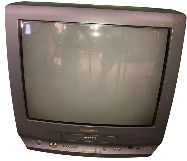 20" PANASONIC PV-M2048 COLOR CRT TELEVISION WITH REMOTE
